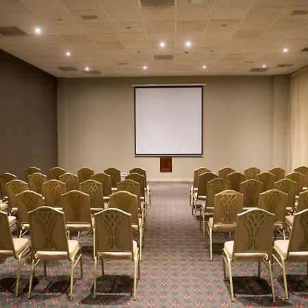 Sheraton Chihuahua Soberano Esterno foto