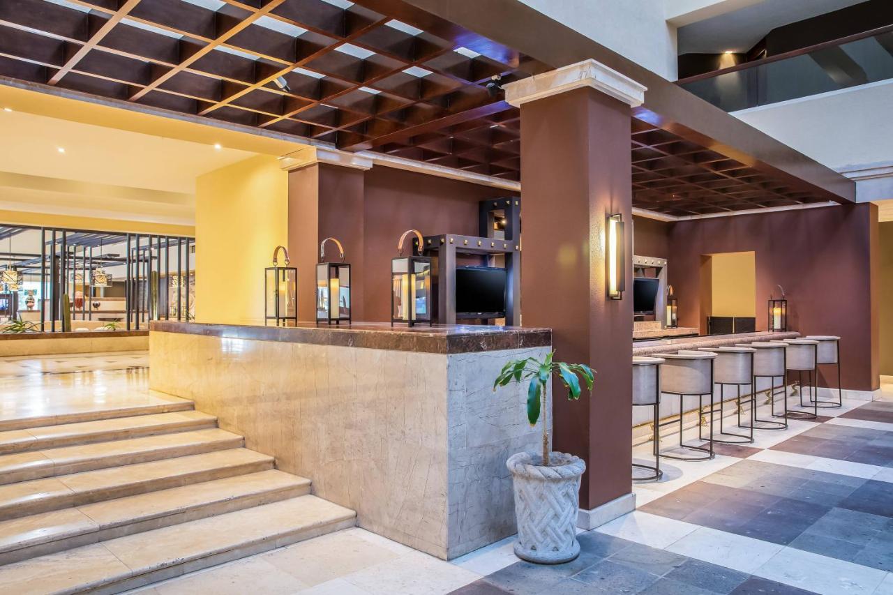 Sheraton Chihuahua Soberano Esterno foto