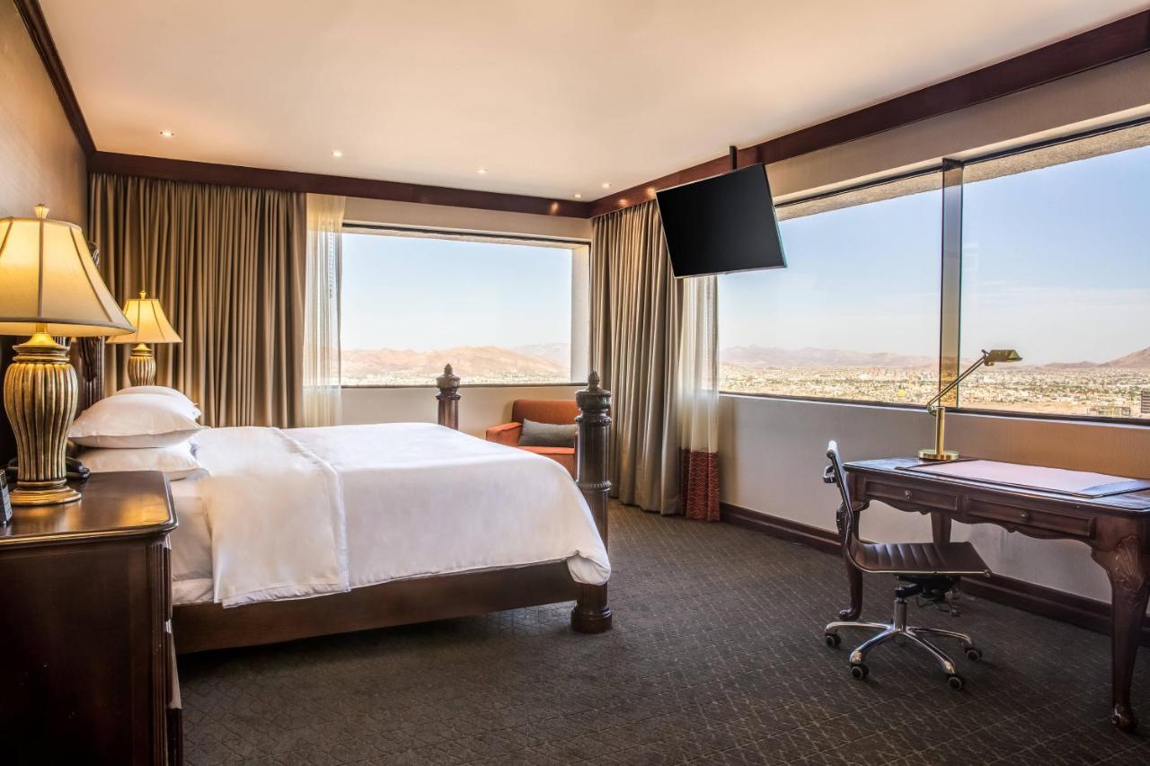 Sheraton Chihuahua Soberano Esterno foto