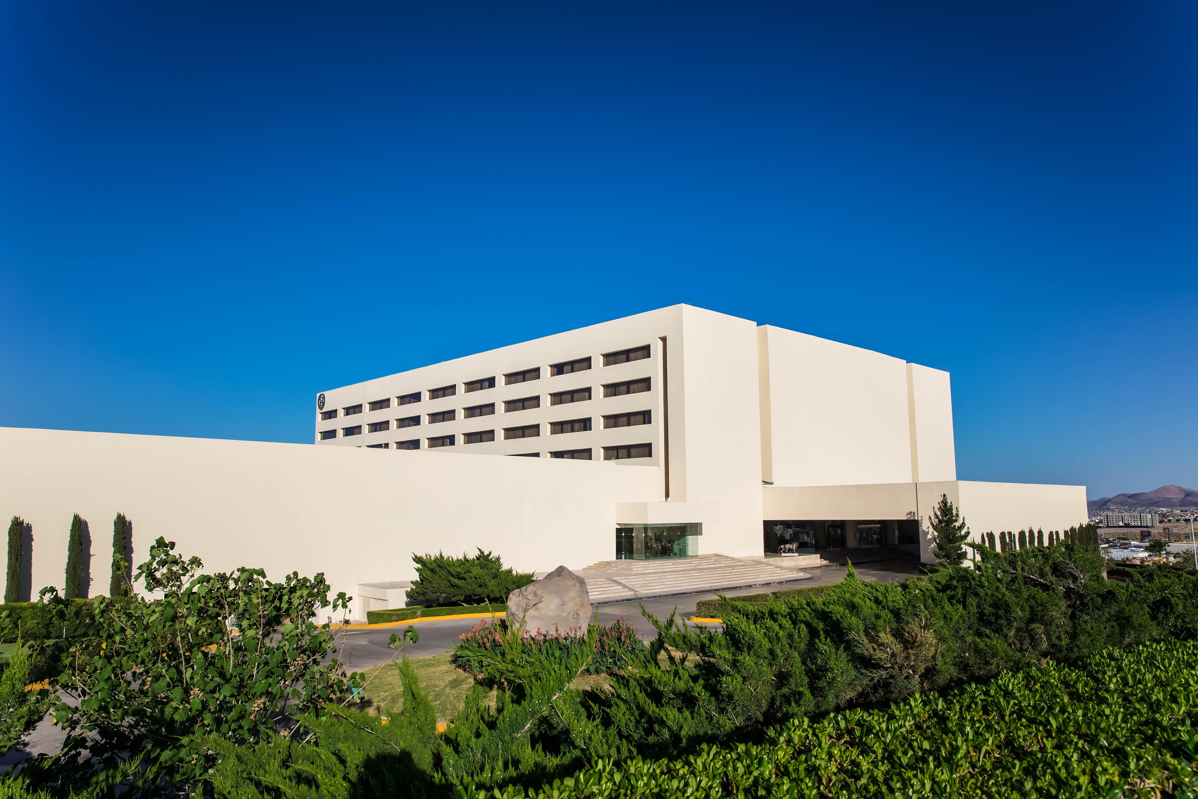 Sheraton Chihuahua Soberano Esterno foto